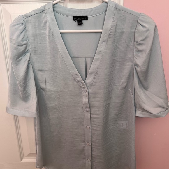 Atelier Industrie baby blue short sleeved blouse - Picture 8 of 13